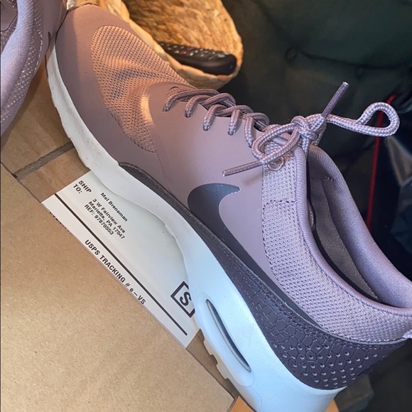 Brand new women’s Nike sneakers! Purple and plum! - Picture 3 of 3